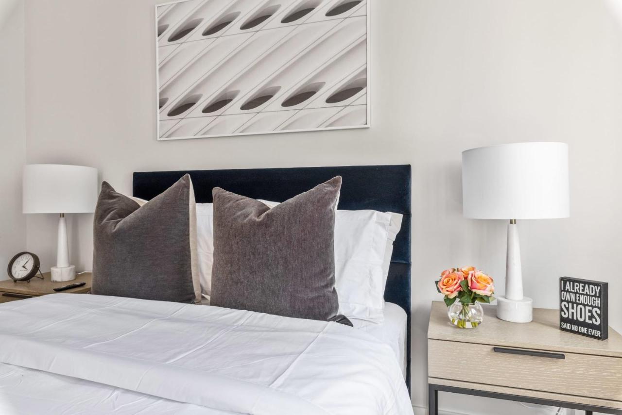 Casa de férias Modern Studio With Charming Juliet Balcony In Upper East Side Nova York